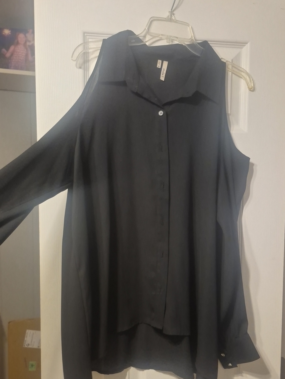 Studio Y Black Cold-Shoulder Button-Down Shirt